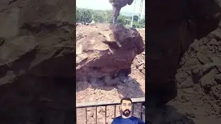 Perfect usage of heavy machinery to handle huge stone || #youtubeshorts #trending #viral #shortfeed