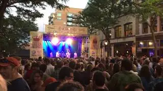 Mama Digdown's Brass Band - I'll Be There (Jackson 5) @ Live on King Street