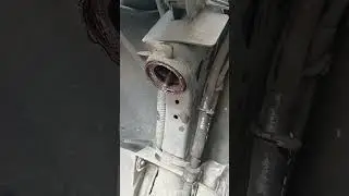 Paano magpalit ng Ball race bearing ng burgman street 125