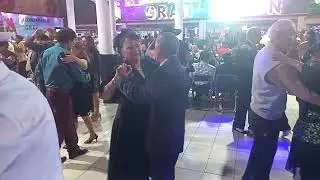 Baile en el Gran Salón de la Ciudad de Mexico
