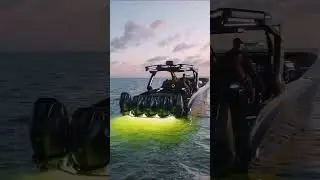 new @Adrenalinepowerboats47 Reaper equipped with quint Mercury 500R's #viral #reels #trending