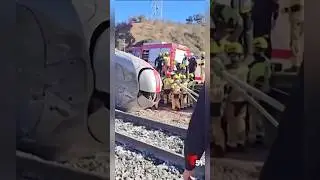 Tragedia en Adamuz: El descarrilamiento del tren de alta velocidad que enluta a Espa&ntilde;a. #shorts