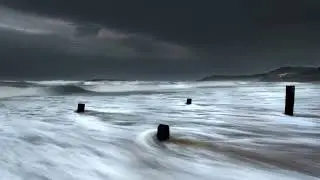 Nostalgic Cinematic Meditational Piano Music from Paul Headon 