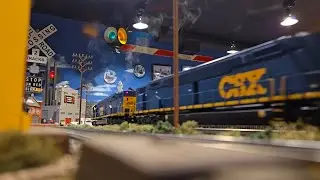 CSX DDA40X's meets CSX ET44AH #3302 with K5HL doppler effect and old fashion clickety clack track