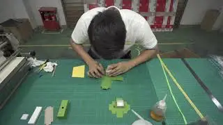 How to make a child resistant cartridge packaging box