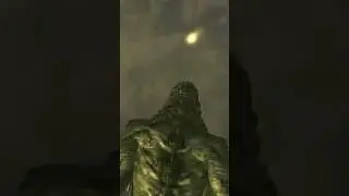 riding a lakelurk #funny #falloutnewvegas #short #falloutnv #shorts #gamingshorts #fallout #newvegas