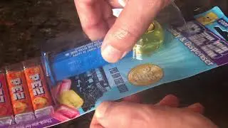 WRONG WAY: Removing a card from Pez!