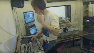 Ricq in TweakFM (KUNE)