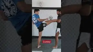 Техника муай-тай от команды Phuket Top Team &mdash; перехват удара и подсечка.