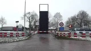 Brugopening Brug Biesthoutakker Biest-Houtakker Ophaalbrug/ Drawbridge/ Pont Levis/ Klappbrücke