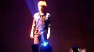 120303 Beast Singapore Beautiful Show - Lightless (Hyunseung Focus)