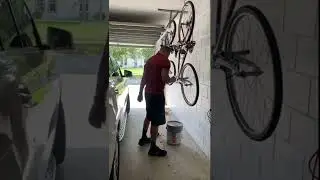 ❤️Clean Up the Garage  She Said / $8 Bike rack #bike #organizing #storage