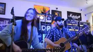Live & Loud with Lindsay featuring Matt Miller - Good Times