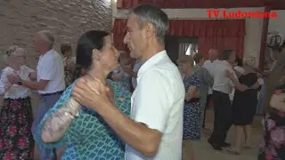 24 08 2024 BURSZTYN Miło POPATRZEĆ jak prawie idealnie zgrana PARA czyli Piotr i KASIA TAŃCZY !!!