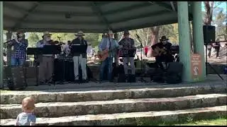 Paverty Bush Band - The Bush Girl (clip only)
