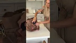 Lunch Bag or Travel bag? Thats up to you to decide...
