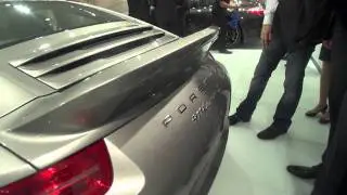 Engine Porsche (991) 911 Carrera 2 S engine cover open and engin