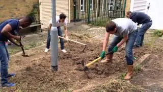 Network Housing Group volunteers help out at Barnardos Family Support Centre, Upper Norwood