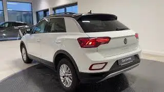 241D24841 - Volkswagen T-Roc Life  RefId: 579849