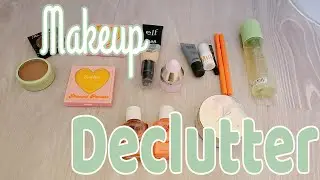 Decluttering My Makeup Drawers