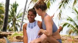 Kassia Meador, Leah Dawson, and Lola Mignot Support Women's Surfing in El Salvador - The Inertia