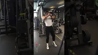 🔥ESPALDA🔥Top 3 ejercicios en polea alta&iquest;Quer&eacute;is ver m&aacute;s contenido as&iacute;? #fitnessmotivation #gym #fyp