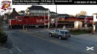 Thirsty Bird Saloon LIVE Railcam - Oconomowoc, WI