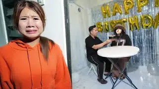 PRANK ULANG TAHUN ELVINA!! KASIH SURPRISE KE CEWEK LAIN!!