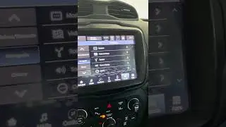 CONHE&Ccedil;A A CENTRAL MULTIM&Iacute;DIA JEEP RENEGADE 2024