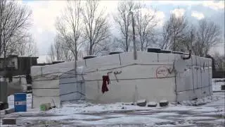 Syrian refugee children face winter