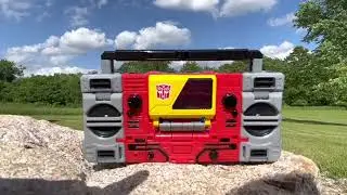 Transformers Blaster Commercial (Modern Style)