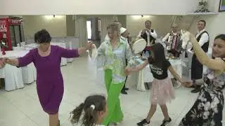 Tabani Myzeqar. Sokrat Cuni me grupin e tij. Cel: 0682518755