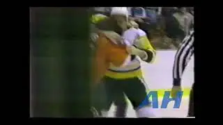 NHL Dec. 9, 1981 Pat Price,PIT v Greg Adams,PHI Pittsburgh Penguins Philadelphia Flyers