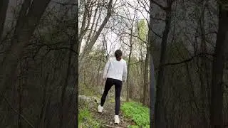 she went to the forest to scream and scared a man pooping 💩 😳 😂