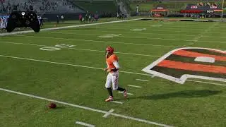 Как использовать продвинутые техники Triple Option в Madden NFL 25 &mdash; Совершенствуйте своё нападение