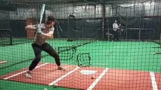 2027 Sawyer Tobias focuses on hitting to center and right center