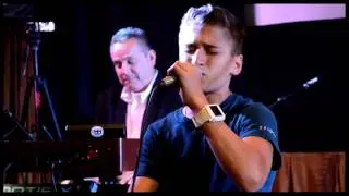 Aaron Landon Sings Bruno Mars