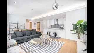 City Walk Chic living apartment by Suiteable