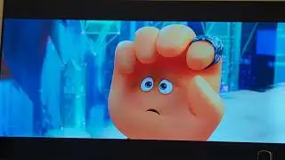 The Emoji Movie - Jailbreak Transforms Into a Princess