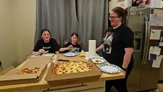Review of Uncle Pete's Pizza Naperville, IL - Chicago Pizza Review