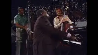 Oscar Peterson - Live in Montreux (1977) - People
