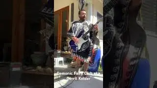 Gerrit Kelder performs his hit song &ldquo;See it through&rdquo;