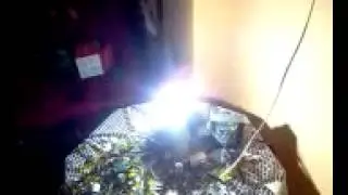 Philips Mastercolour CDM-T 70W/942 - Tak się lampa zaświeca.