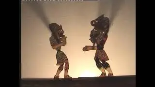 1-AYVALIK/PEMBE Sayfakar Çocuk Kulübünde; Karagözle-Hacivat-10.03.2006.(41.29).