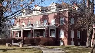 Beautiful historic homes in Elgin, Illinois neighborhood (west side) - 2023