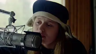 girl in red - October Passed Me By (live performance video feat. Aaron Dessner)