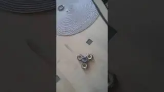 How to destroy a fidget spinner (100% REAL!)