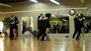Toby Love  Llorar Lloviendo - Bachata team performance