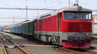 Czech Republic: Bardotka T478 1201 (751201) & 754014 depart Modrice on R 10026 to Česk&yacute; Krumlov