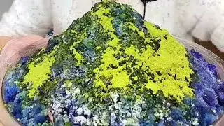 ASMR YY BIG BITES ROUND BOWL MOUNTAIN ICE EATING WITH MATCHA AND MILK POWDER 